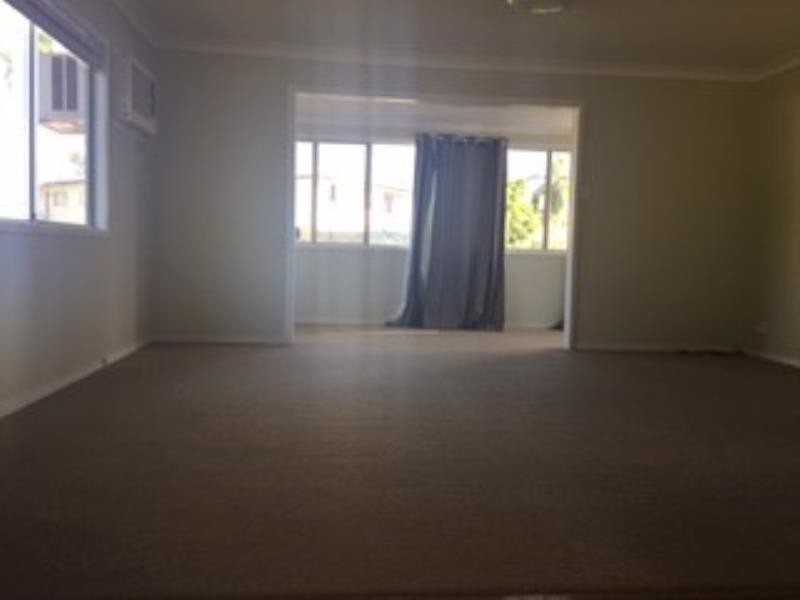 270 Blanchfield Street, Koongal QLD 4701